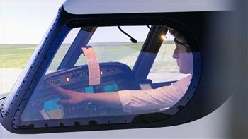 How can decoding brain waves help train pilots and surgeons?